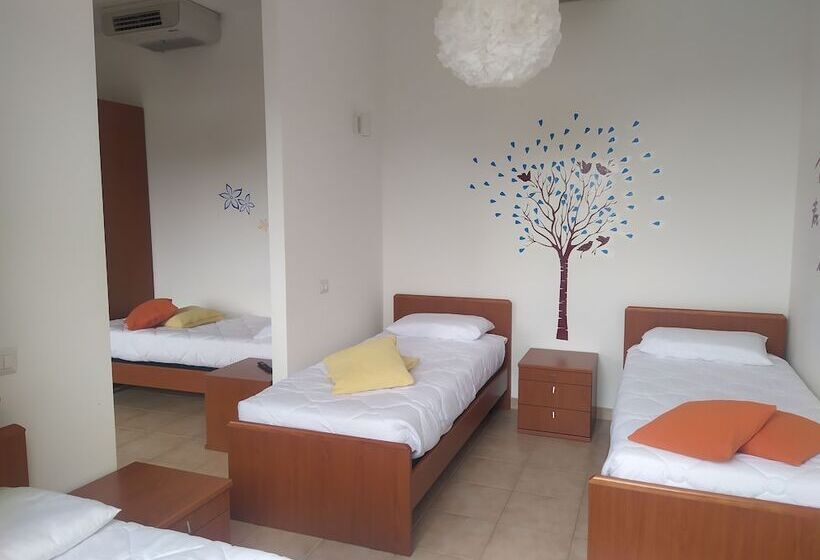 Room In B&b Note Di Stelle Resort A Marrubiu