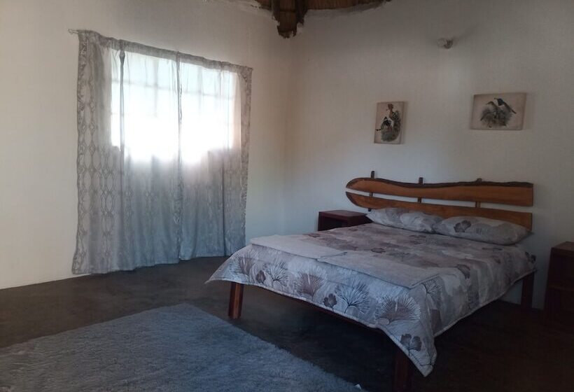 تختخواب و صبحانه Mpora River Lodge