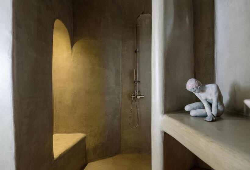 تختخواب و صبحانه Oia Treasures Art Suites