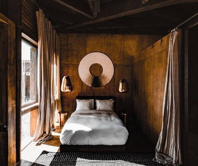 Casa Silencio Hotel Boutique & Distillery