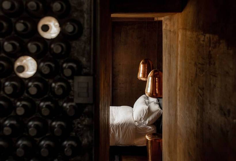 Casa Silencio Hotel Boutique & Distillery