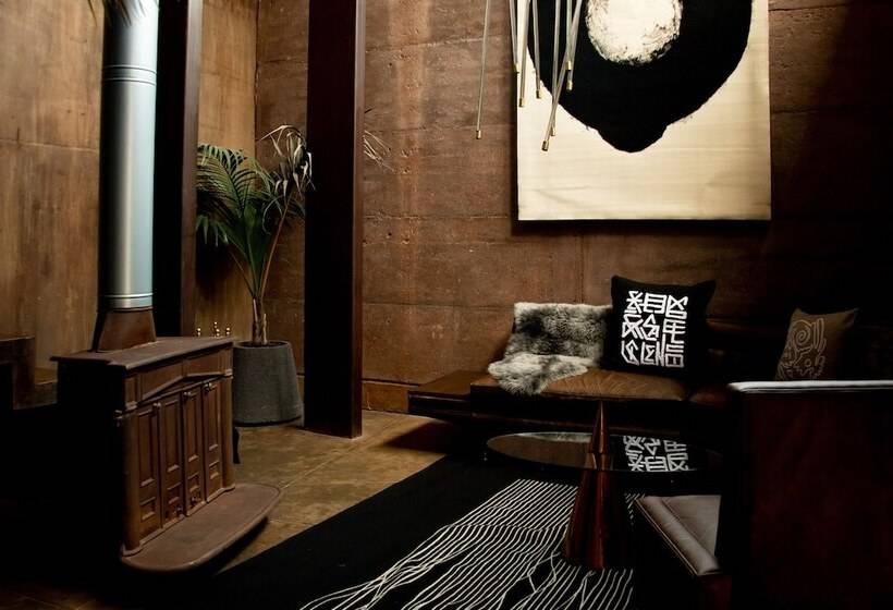 Casa Silencio Hotel Boutique & Distillery