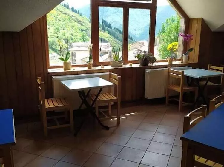 Hostelli Au Chat Bleu