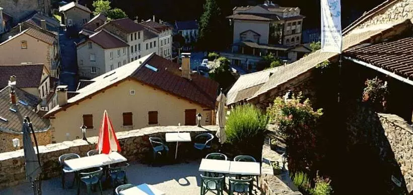 Hostelli Au Chat Bleu