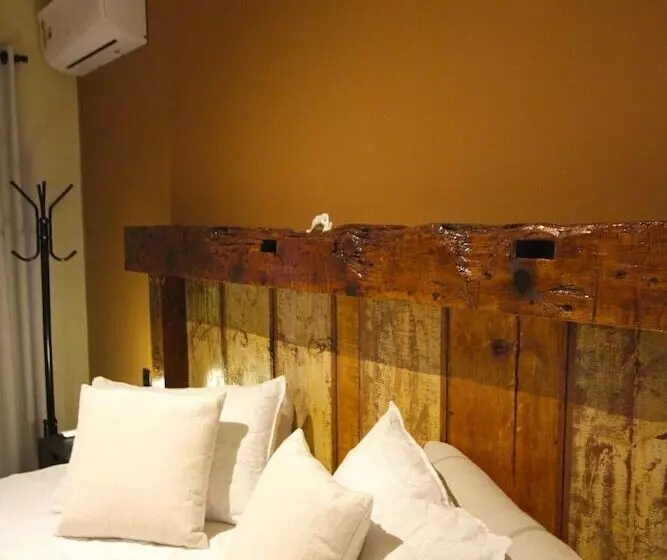 Hostelli Pousada Butique L Esperienza   Ecoturismo