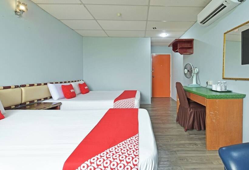 בית מלון כפרי Akasia By Oyo