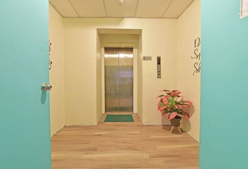 בית מלון כפרי Akasia By Oyo