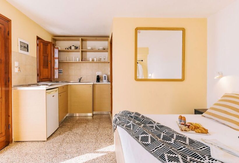 Отель Arte Lindos Suites