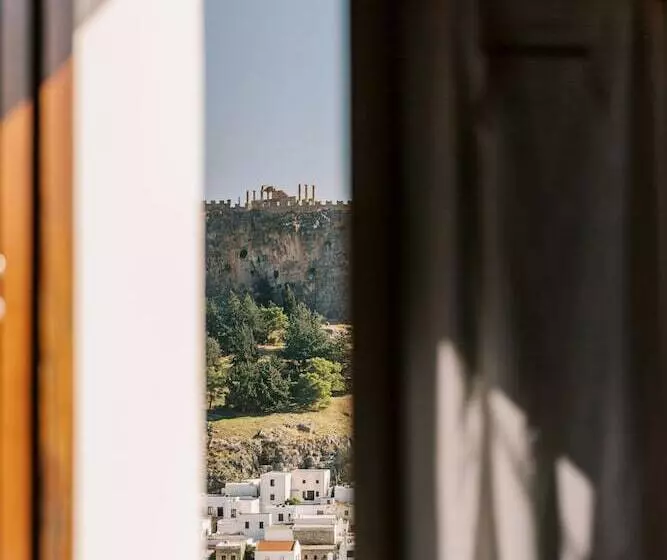 Hotelli Arte Lindos Suites