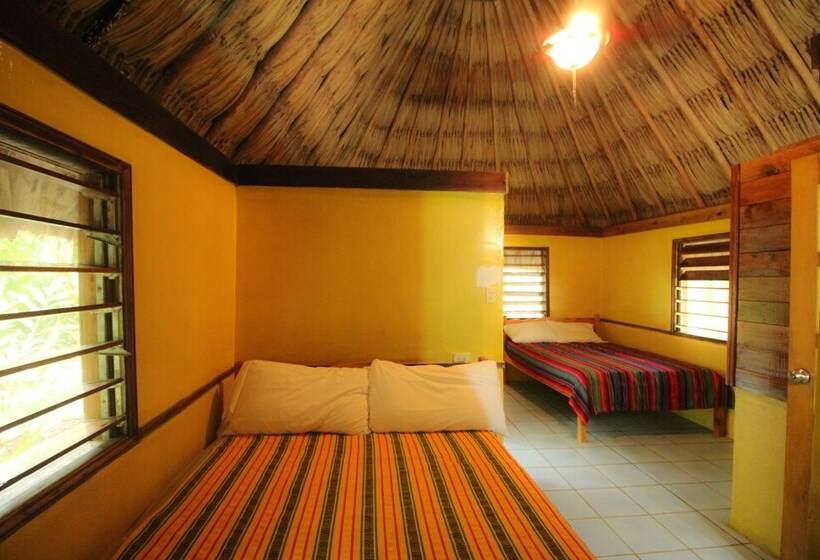 Hotel Cohune Palms River Cabanas