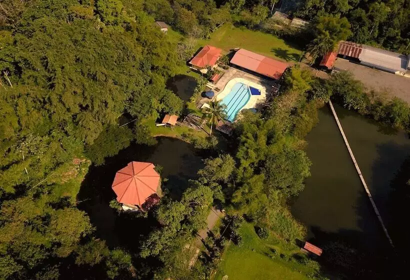 ホテル Hosteria Ojo De Agua