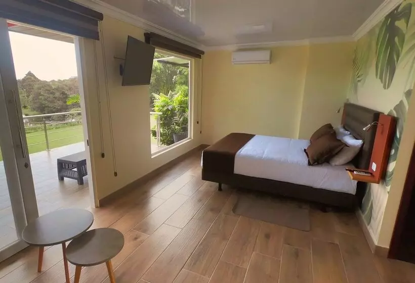 ホテル Hosteria Ojo De Agua