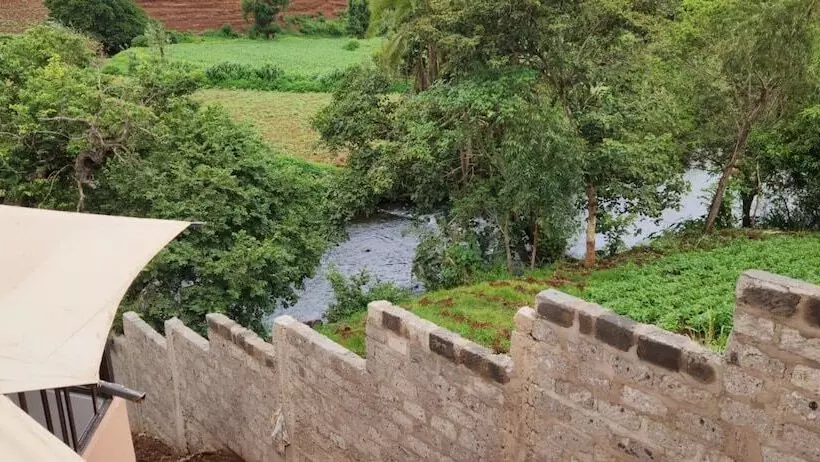 هتل Lagoon Resort & Spa