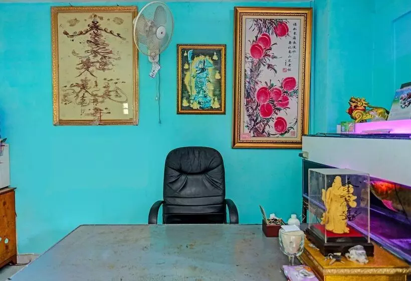 Hotelli New Town Syariah By Oyo