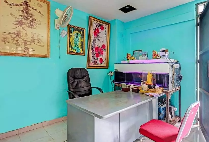 Hotelli New Town Syariah By Oyo