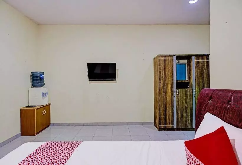 Hotelli New Town Syariah By Oyo