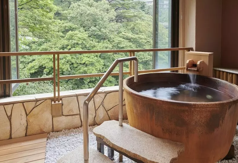 ホテル Nikko Garden