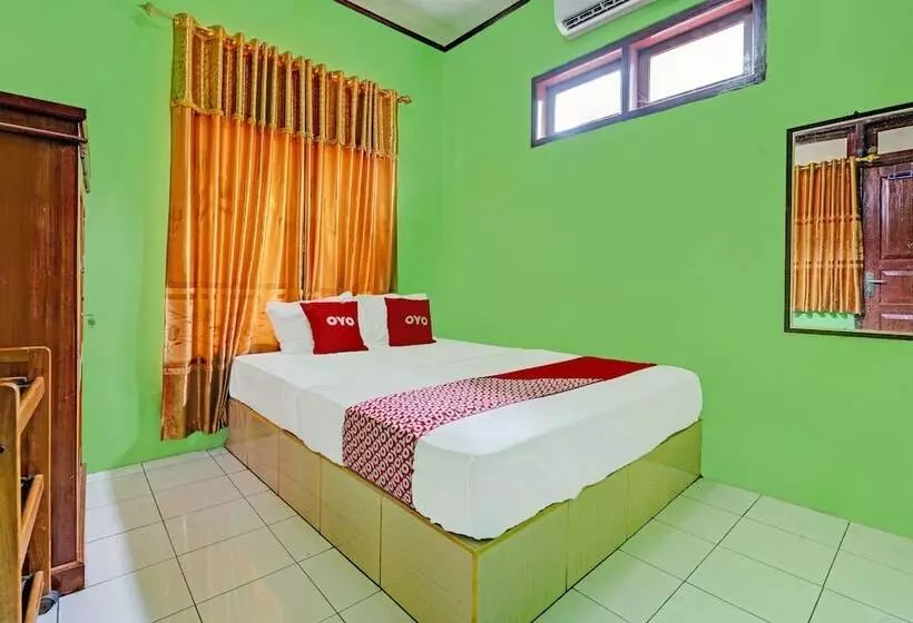 ホテル Pondok Aurel Wahidin By  Oyo
