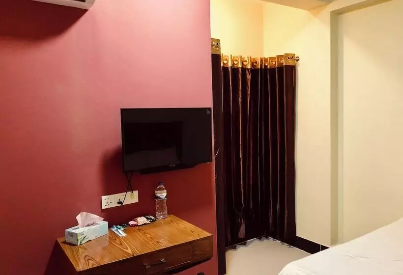 هتل Q Palace