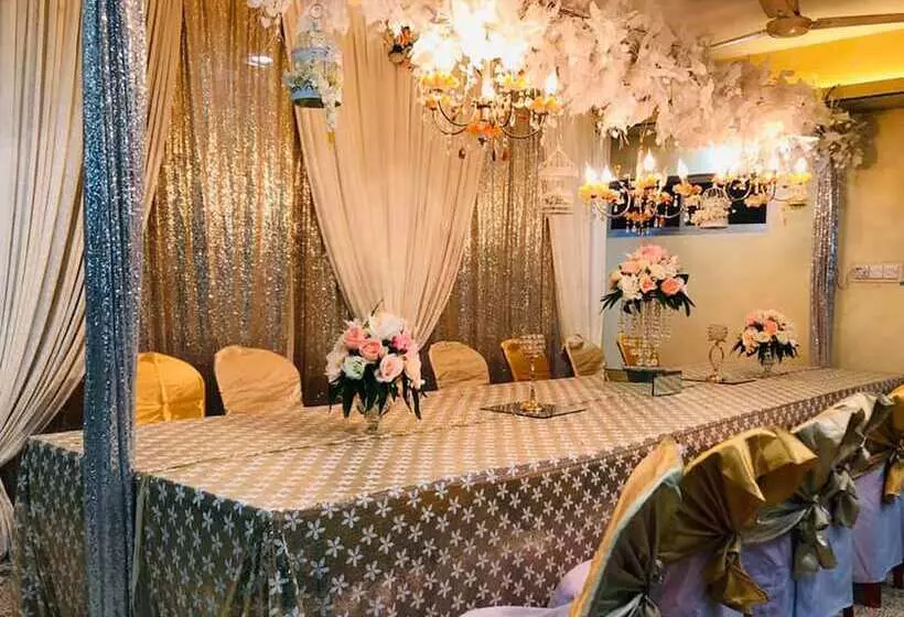 هتل Q Palace