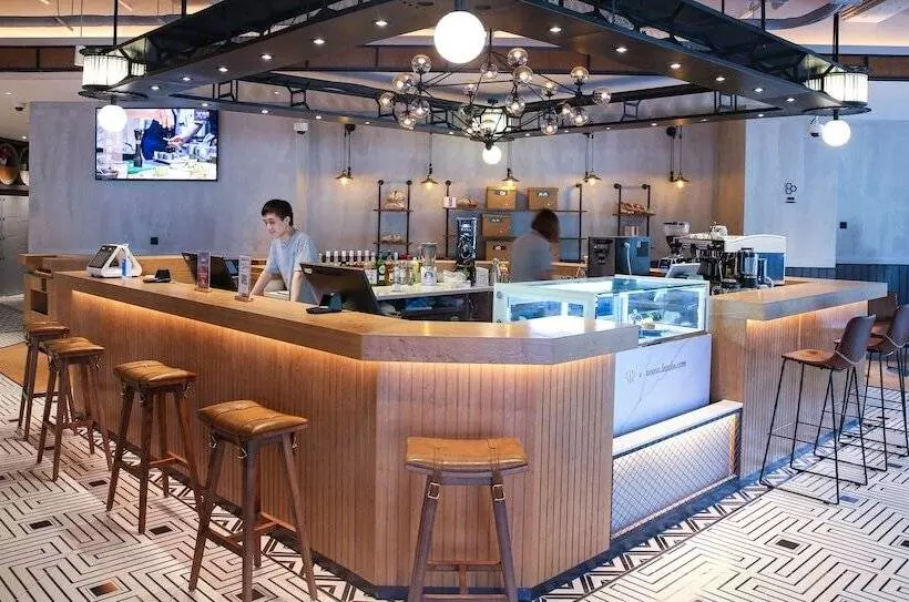 Hotelli Shanghai Pudong Tongpai