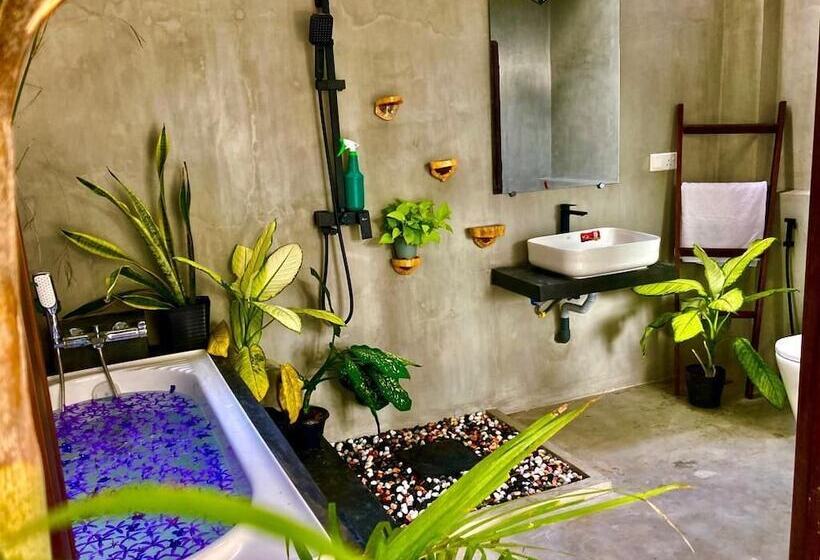 Hotel The Jini House   Kabalana