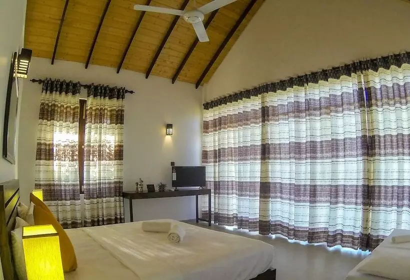 Hotelli Thihawa Eco Huts Yala