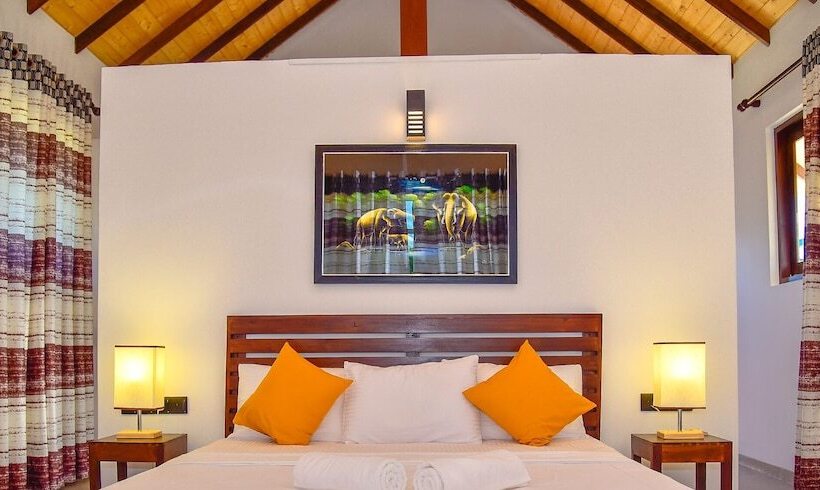 فندق Thihawa Eco Huts Yala