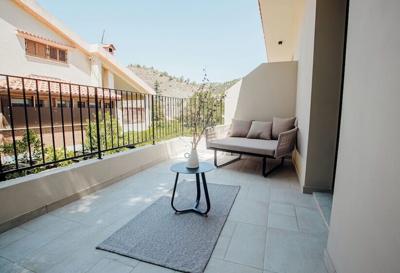 هتل Thymises Boutique