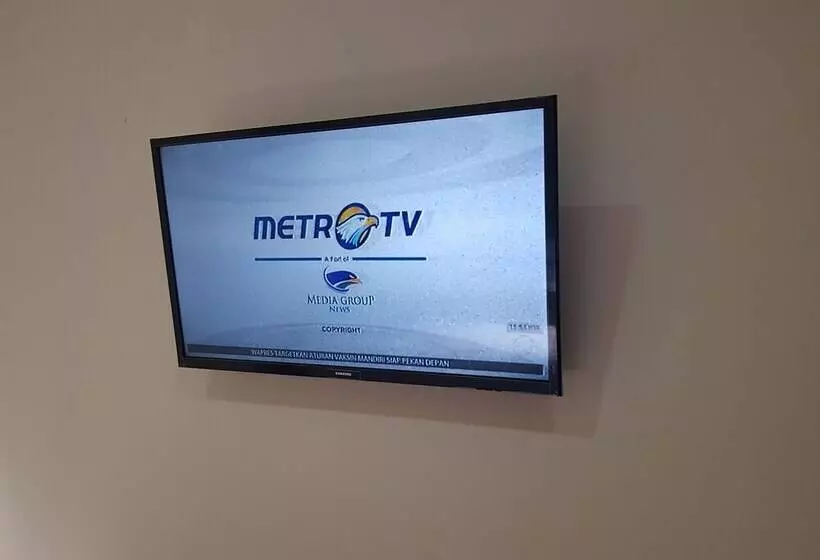 ホテル Tris By Oyo