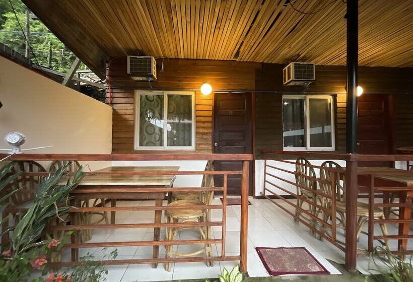 Julz El Nido Inn By Cocotel