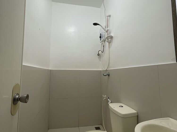 Julz El Nido Inn By Cocotel