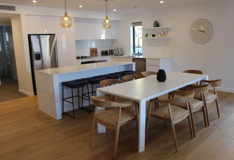 Marina Terrace Apartments