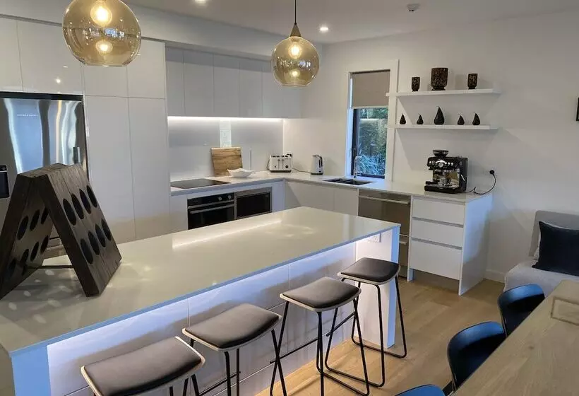 Marina Terrace Apartments