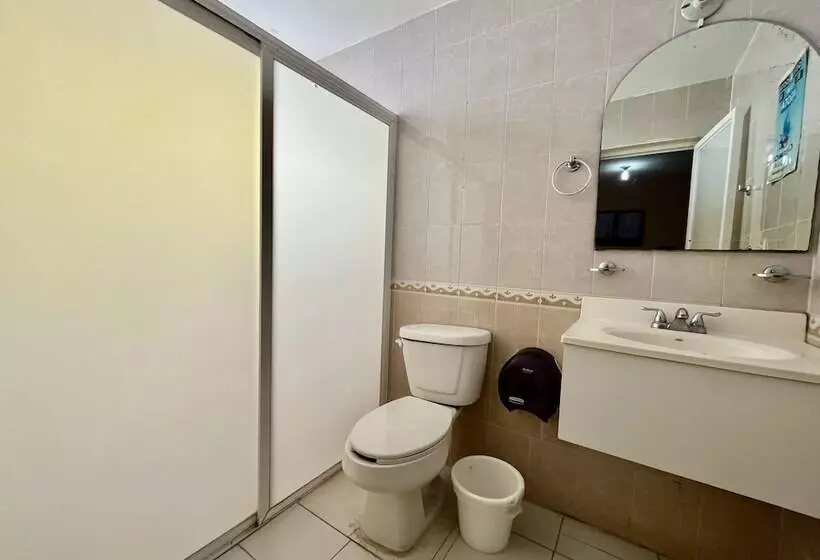 Oyo Hotel Puerto Real Coatzacoalcos