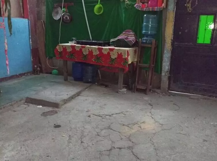 پانسیون Hostal Casa Zope