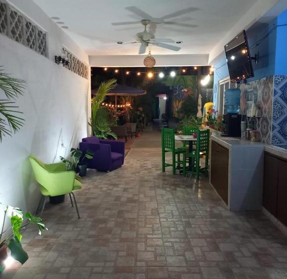 پانسیون Casona Del Negro Aguilar