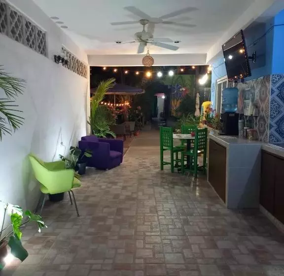 پانسیون Casona Del Negro Aguilar