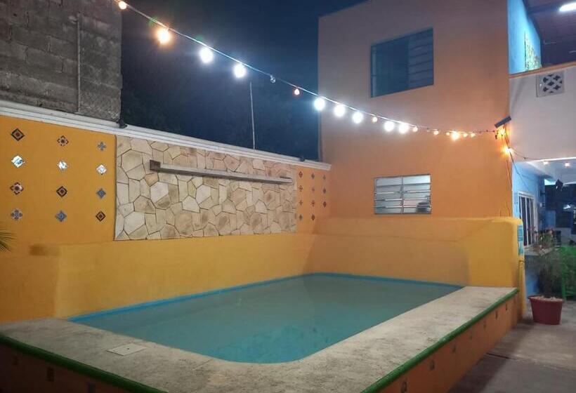 پانسیون Casona Del Negro Aguilar