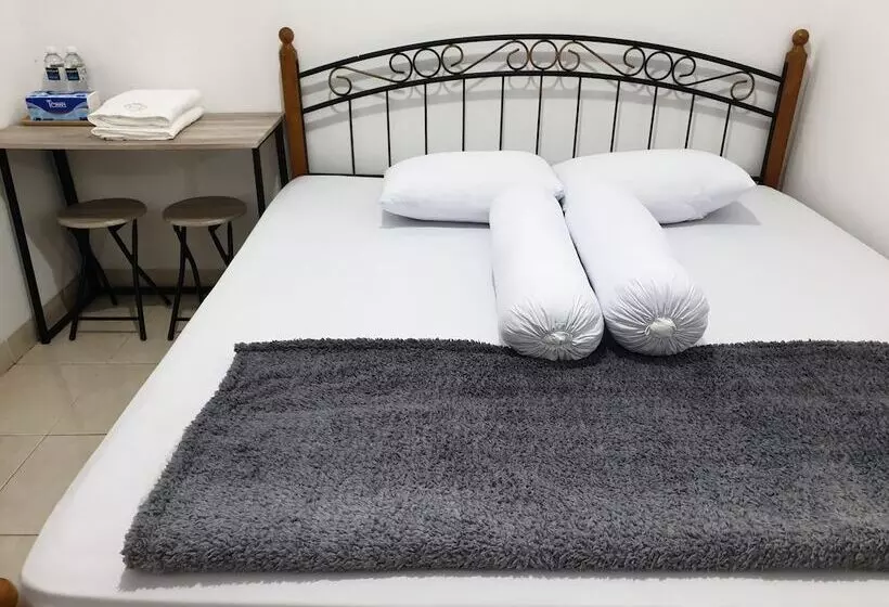 Majatalo Hapdesko Homestay