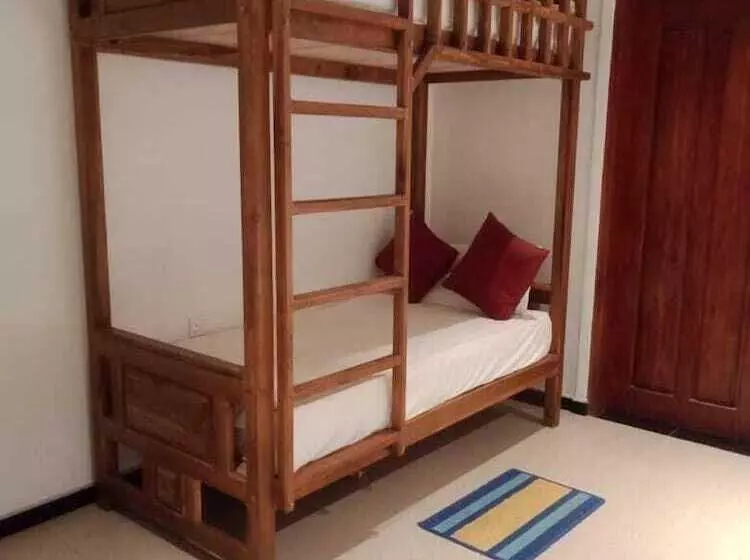 Majatalo Kirinda Heaven