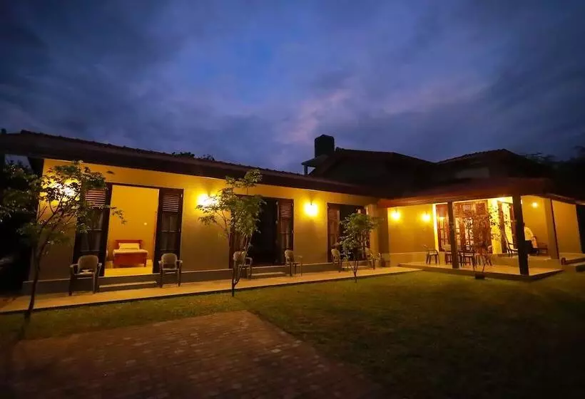 ペンション Negombo 146 Homestay