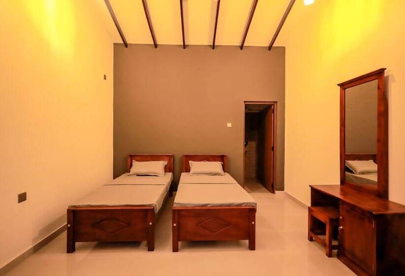 بنسيون Negombo 146 Homestay