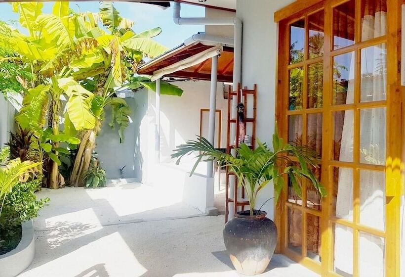 پانسیون Ninos