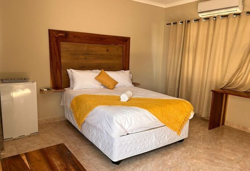 פנסיון The Botanical Gardens