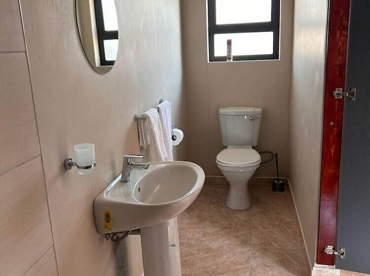 פנסיון The Botanical Gardens