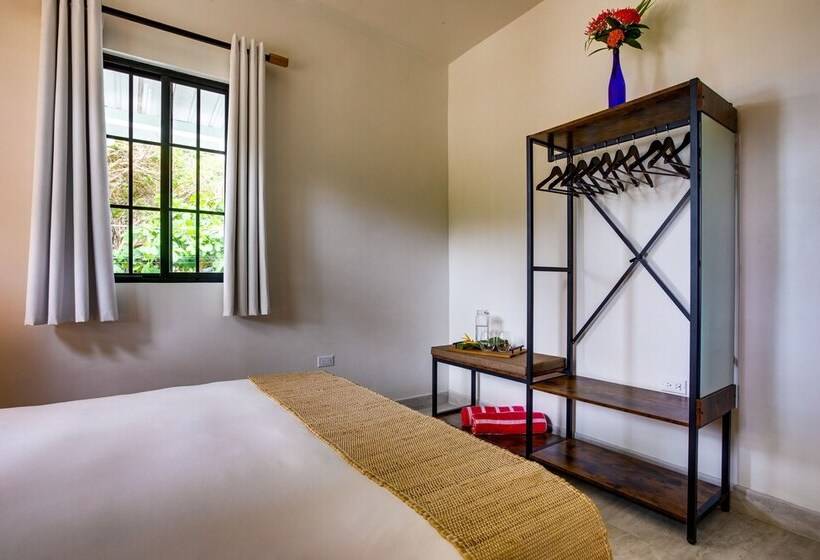 膳宿费 The Sea Glass Inn