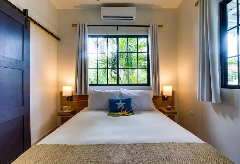 Majatalo The Sea Glass Inn