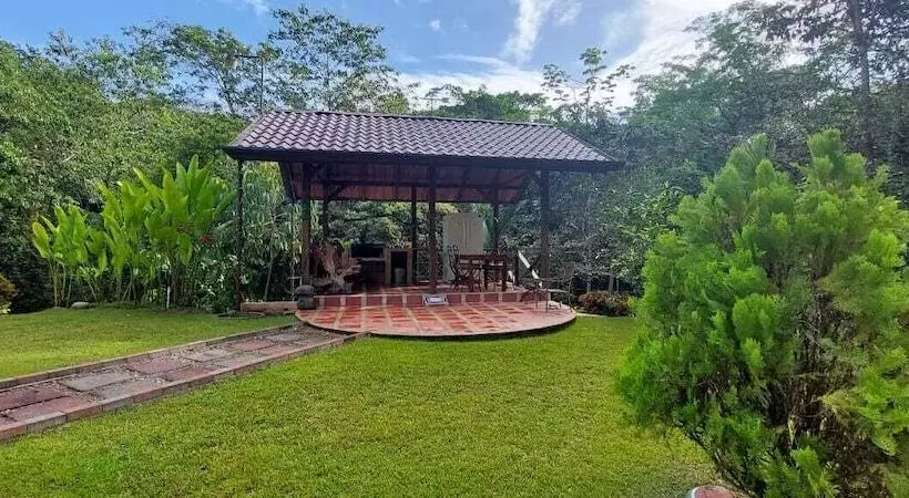 ペンション Yethan House