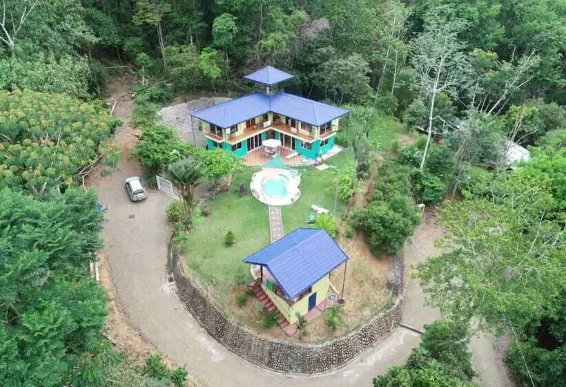 ペンション Yethan House